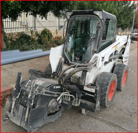 ברכאת שאדי בעמ - טרקטור בובקאט - מקרצפת אספלט - מטאטא כביש