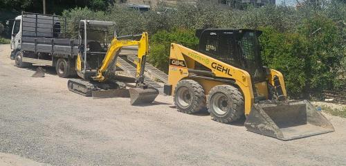 גדיר עימאד - טרקטור מיני כף - בובקט